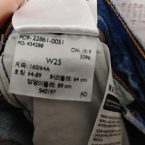 Levi's High Rise Blue Jeans for Women - Picture 10 of 14